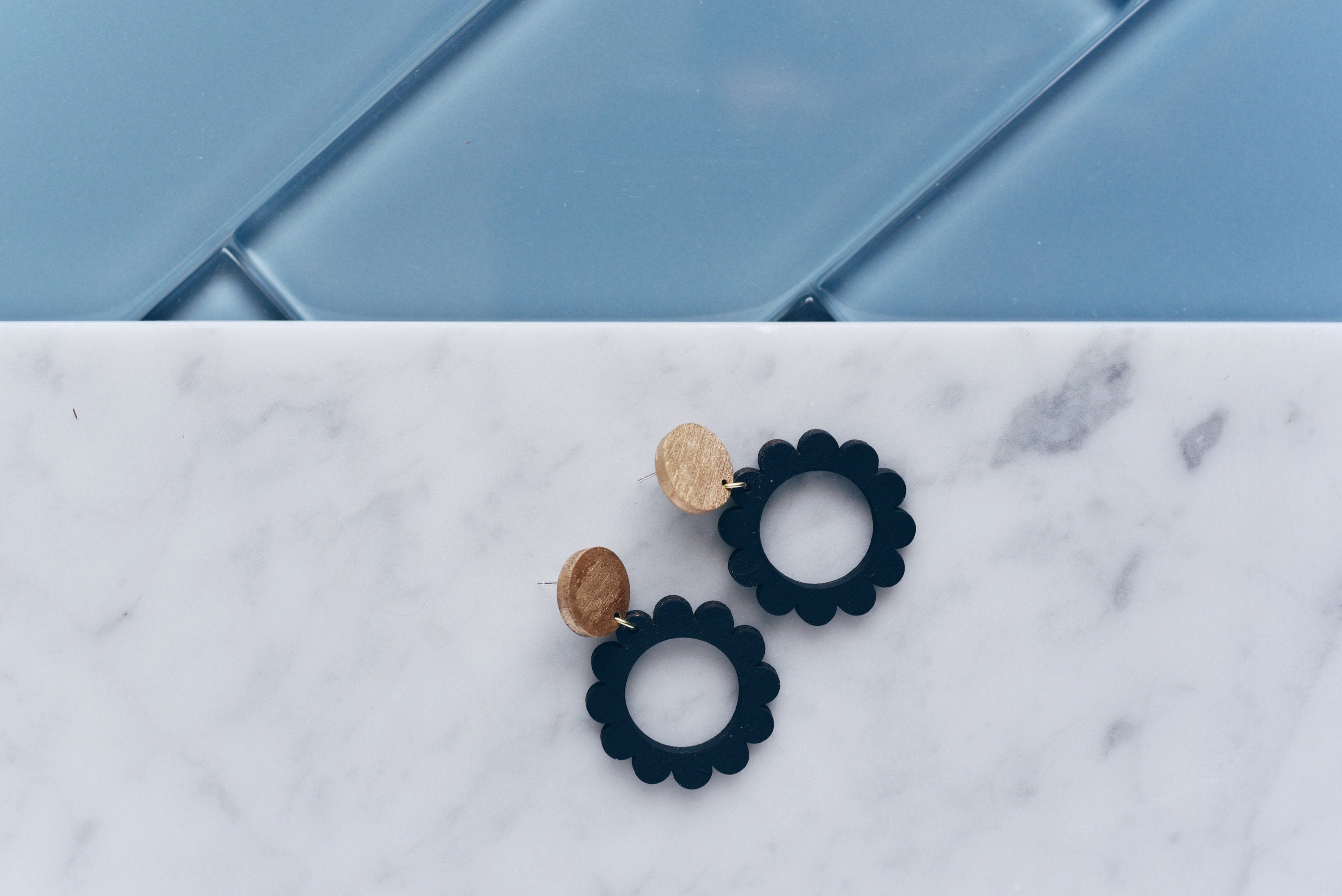 Gold & Black Scalloped Earrings